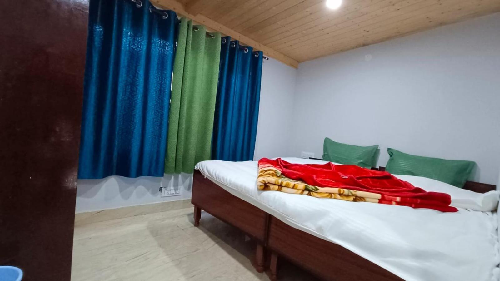 שימלה Shiv Shakti Homestay - Near Isbt, Bypass Mc Parking, Hpu, And Advance Study מראה חיצוני תמונה
