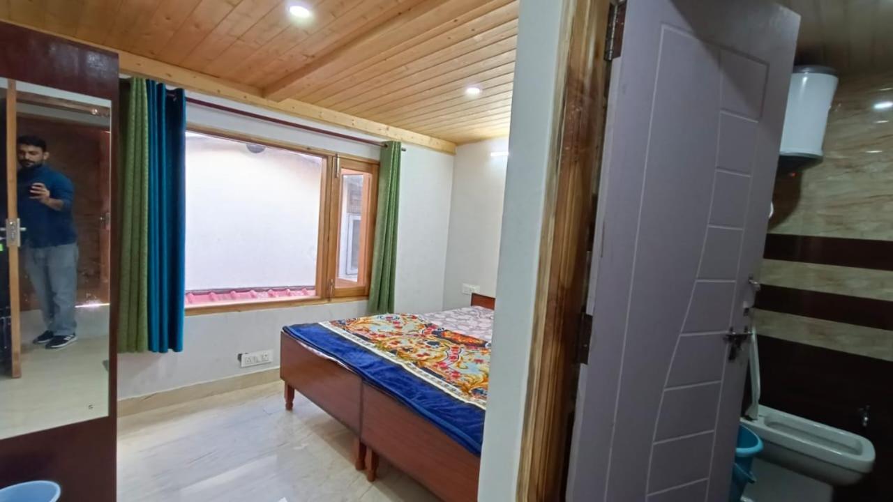 שימלה Shiv Shakti Homestay - Near Isbt, Bypass Mc Parking, Hpu, And Advance Study מראה חיצוני תמונה