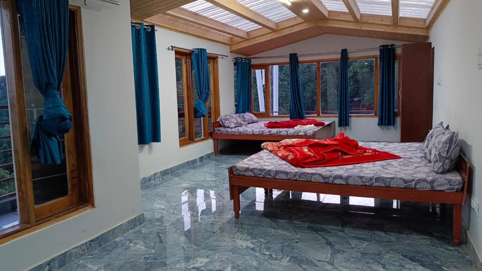 שימלה Shiv Shakti Homestay - Near Isbt, Bypass Mc Parking, Hpu, And Advance Study מראה חיצוני תמונה